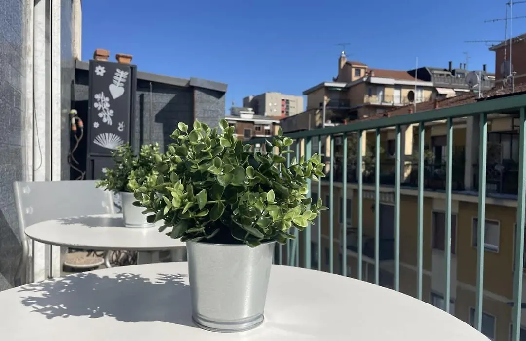 Viale Monza Chic Stay - Affitti Brevi Italia-1