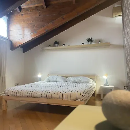 Viale Monza Chic Stay - Affitti Brevi Italia-2